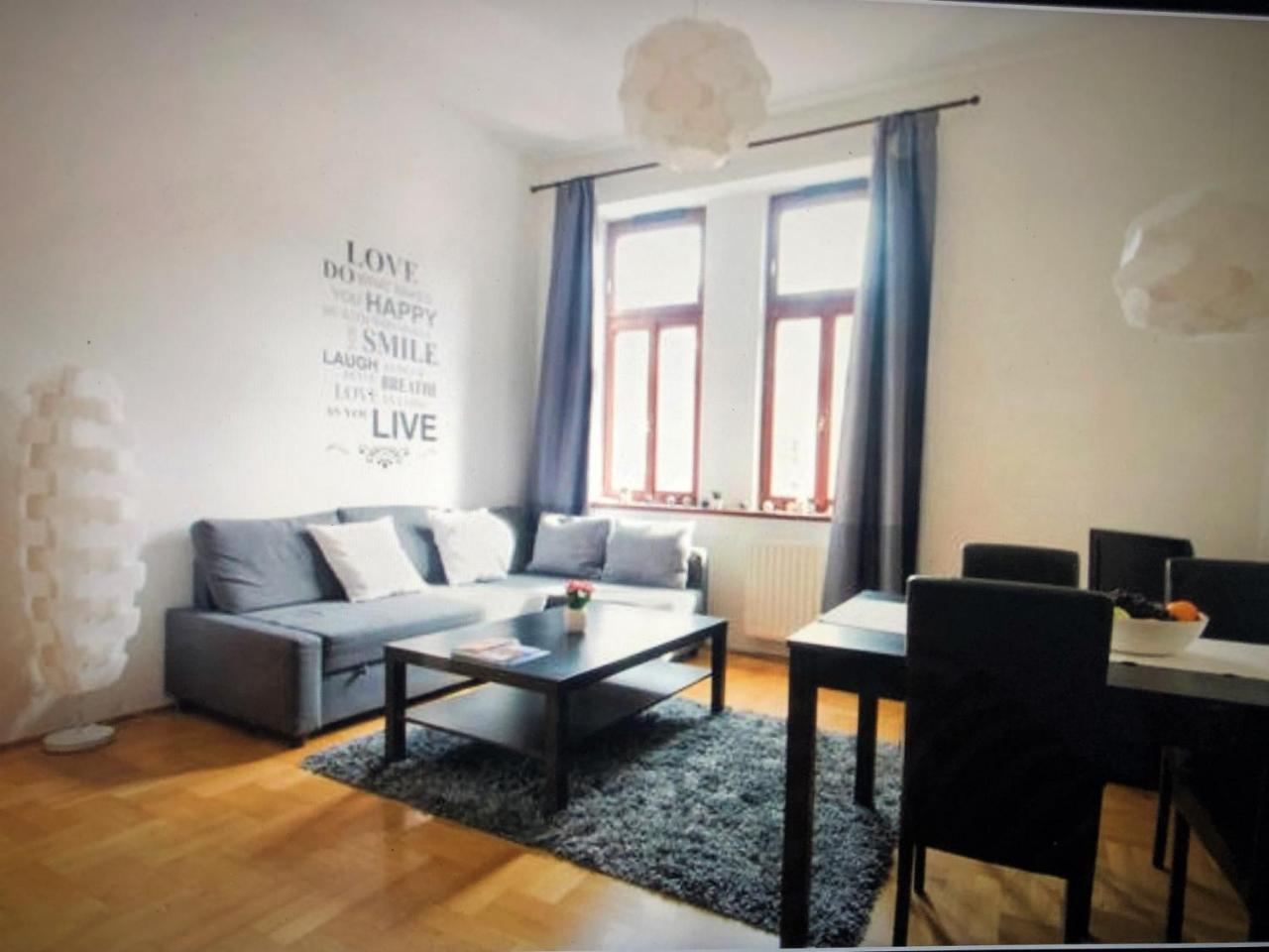 Gozsdu Apartment